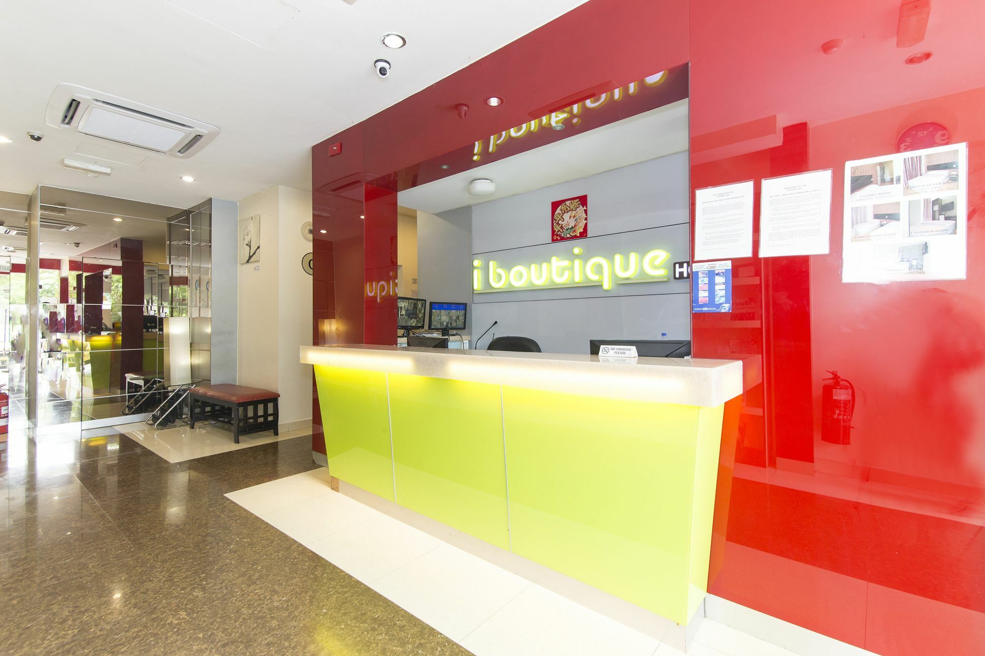 Super Oyo 331 I Boutique Hotel Petaling Jaya Zewnętrze zdjęcie